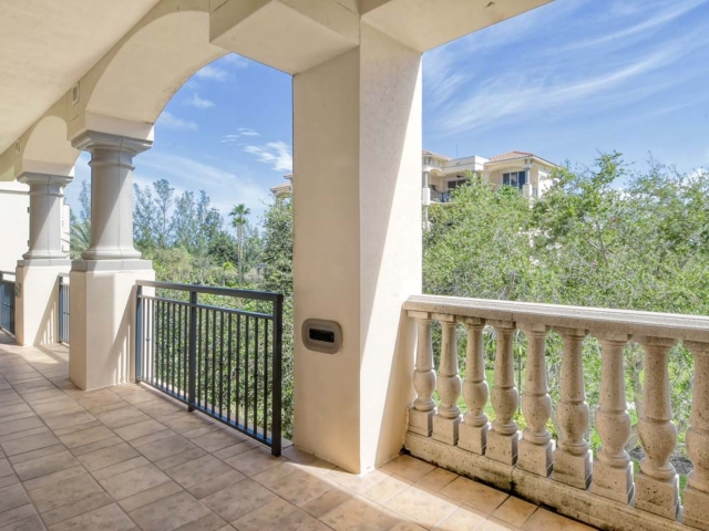 Longboat Key: Four Bedroom Beachfront balcony