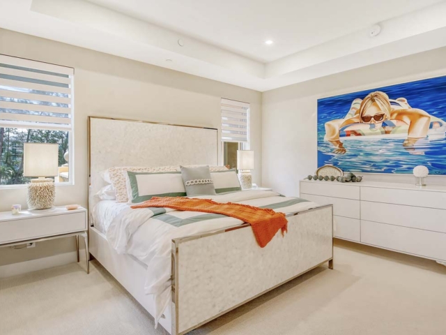 Longboat Key: Four Bedroom Beachfront bedroom